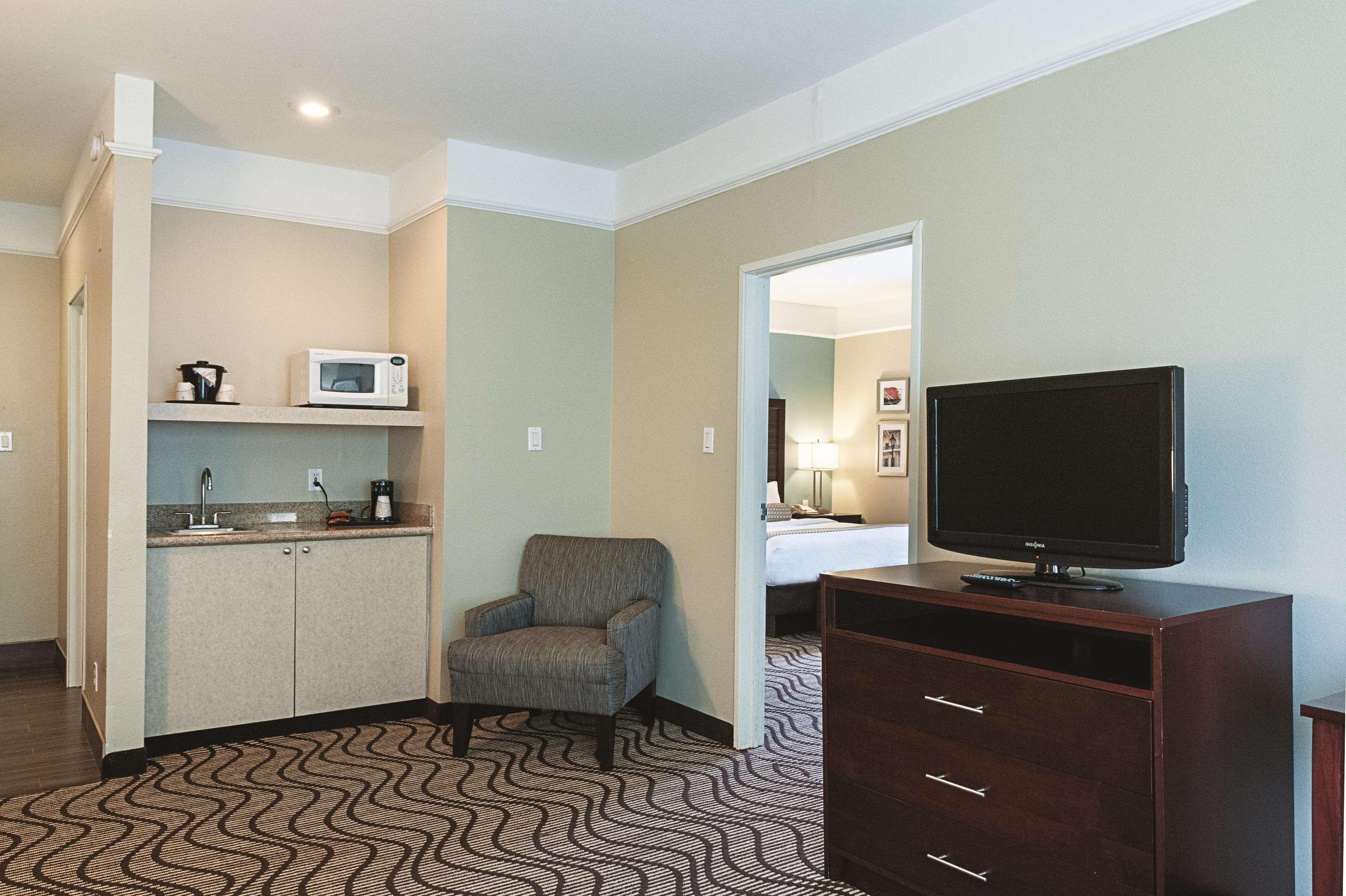 Hotel La Quinta By Wyndham Houma Exterior foto