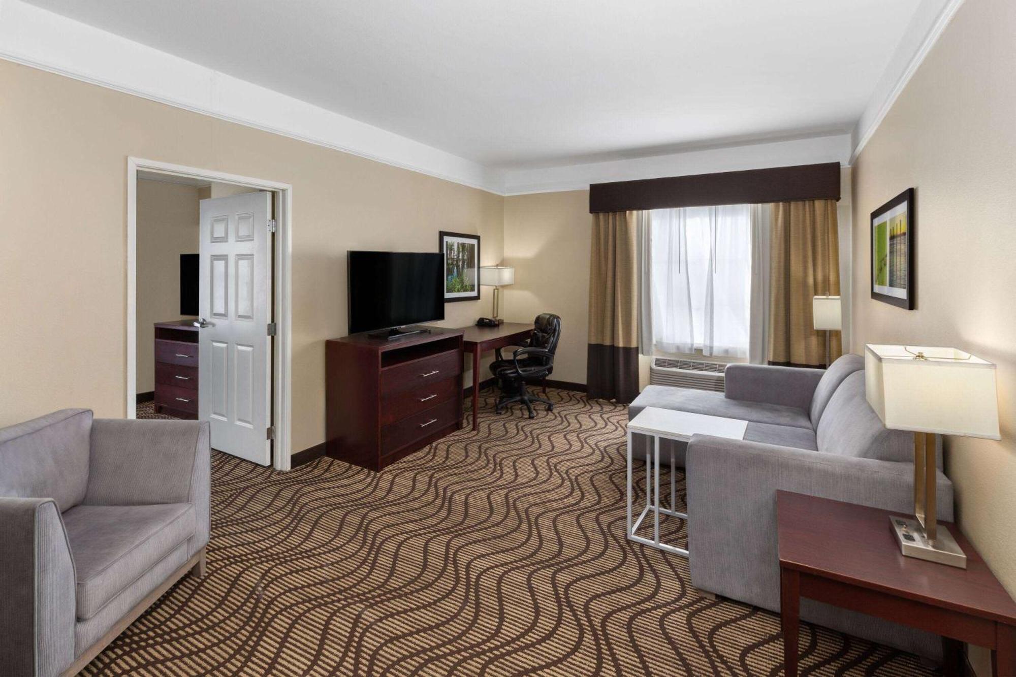 Hotel La Quinta By Wyndham Houma Exterior foto